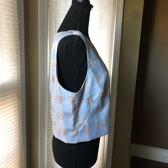 Eliza J Sleeveless Blouse - Picture 2 of 5